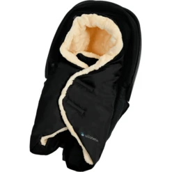 Altabebe Lamsvel Deken Zwart -Kleine Wondertjes altabebe lamsvel deken zwart a376098 3