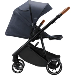 Britax Römer Kinderwagen Strider M Navy Ink -Kleine Wondertjes britax roemer kinderwagen strider m navy ink a331278 2