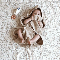 Cam Cam Copenhagen Cam Cam® COPENHAGEN Handdoek Met Oren Junior Beige -Kleine Wondertjes cam cam copenhagen handdoek met oren junior beige a370788 2