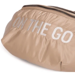 Childhome CHILD HOME Banana Tas On The Go Gewatteerd Beige -Kleine Wondertjes child home banana tas on the go gewatteerd beige a326011 3