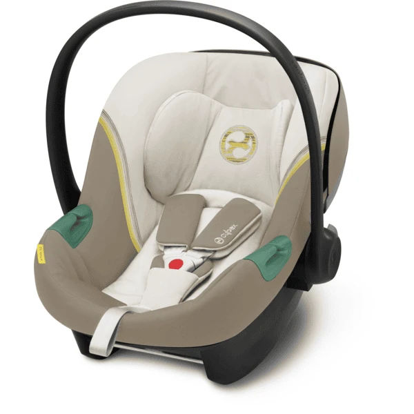 Cybex GOLD Baby Autostoel Aton S2 I-Size Seashell Beige 1 Cybex GOLD Baby Autostoel Aton S2 I-Size Seashell Beige