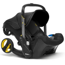 Doona Autostoel Nitro Black Met Volledig Geïntegreerd Chassis 2 In 1