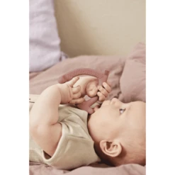 Everyday Baby Bijtring Silicone, Nature Rood -Kleine Wondertjes everyday baby bijtring silicone nature rood a344160 1