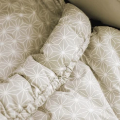 GESSLEIN Baby Nest, Sand -Kleine Wondertjes gesslein baby nest sand a382602 2