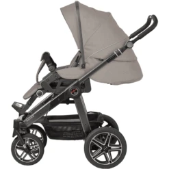 Hartan Kinderwagen Racer GTS Met Handrem Causal Collection Class Y Dots (906) Framekleur Platina -Kleine Wondertjes hartan kinderwagen racer gts met handrem causal collection class y dots 906 framekleur platina a391453 2