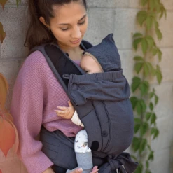 Hoppediz Draagzak Bondolino Plus Jacquard One Size London Grijs-zwart -Kleine Wondertjes hoppediz draagzak bondolino plus jacquard one size london grijs zwart a272714 3