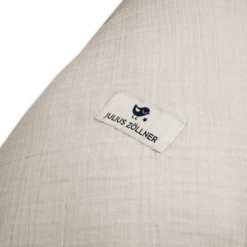 JULIUS ZÖLLNER Verpleegkussen Mousseline Sand -Kleine Wondertjes julius zoellner verpleegkussen mousseline sand a388730 1