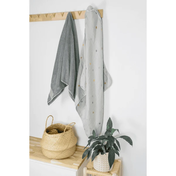 KINDSGUT Mousseline Handdoek Met Kap, Stippen 5 KINDSGUT Mousseline Handdoek Met Kap, Stippen - Afbeelding 5