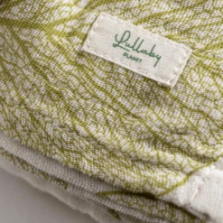 Lullaby Planet Mousseline Zwaddle 65x65cm - Lake Green -Kleine Wondertjes lullaby planet mousseline zwaddle 65x65cm lake green a354782 4