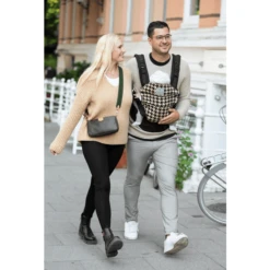 Manduca Draagzak First Van Bellybutton Pepita Black -Kleine Wondertjes manduca draagzak first van bellybutton pepita black a389647 4