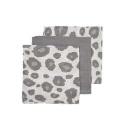 Meyco Burpdoeken 3-pack Panter Neutraal/grijs 30 X 30 Cm -Kleine Wondertjes meyco burpdoeken 3 pack panter neutraal grijs 30 x 30 cm a363827 3