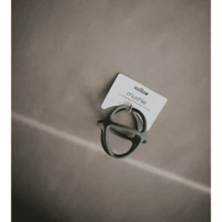 Mushie Bijtring Bal, Gedroogde Tijm 7 Mushie Bijtring Bal, Gedroogde Tijm -Kleine Wondertjes mushie bijtring bal gedroogde tijm a399281 2