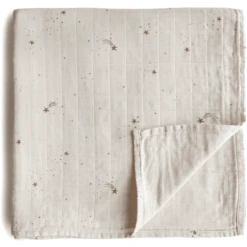 Mushie Wikkel Mousseline Vallend Stars 120 X120 Cm 6 Mushie Wikkel Mousseline Vallend Stars 120 X120 Cm -Kleine Wondertjes mushie wikkel mousseline vallend stars 120 x120 cm a401183 2