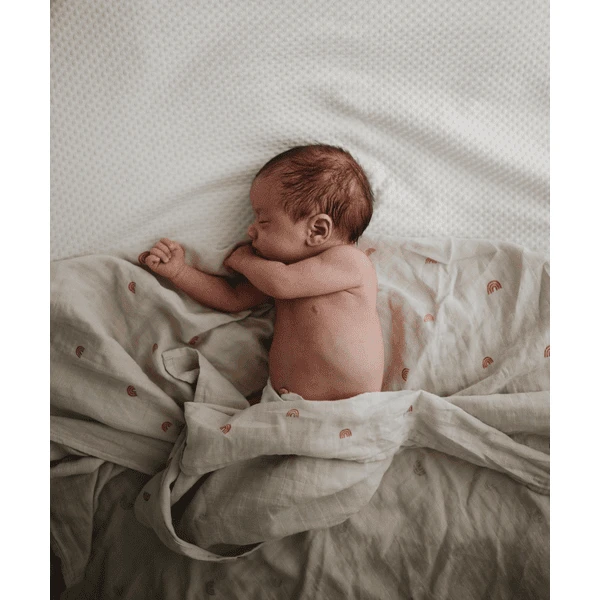 Mushie Wikkeldoek Mousseline Regenboog 120 X120 Cm 4 Mushie Wikkeldoek Mousseline Regenboog 120 X120 Cm - Afbeelding 4