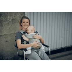 Najell Draagzak Original 2 Sage Green -Kleine Wondertjes najell draagzak original 2 sage green a315962 3