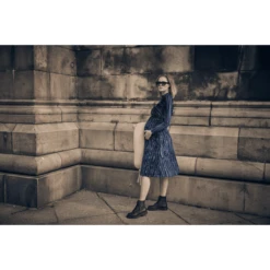 Najell Voedingskussen Linnen Beige -Kleine Wondertjes najell voedingskussen linnen beige a331361 2