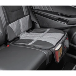 Reer Beschermer Autostoel TravelKid Protect -Kleine Wondertjes reer beschermer autostoel travelkid protect a362913 2