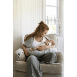 Vinter& Bloom Bumper Buddy Verpleegkussen Nordic Leaf Mild Green -Kleine Wondertjes vinter bloom bumper buddy verpleegkussen nordic leaf mild green a303917 4